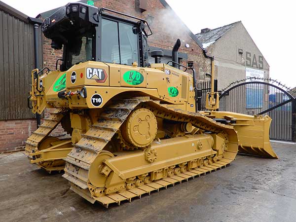 Cat D6T LGP VPat30 dozer for hire long term contracts